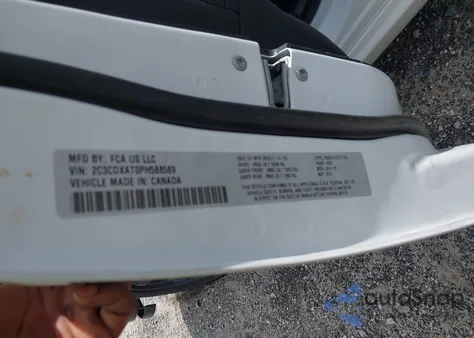 2023 Dodge Charger Police Rwd z USA, uszkodzony, nr VIN 2C3CDXAT0PH588589